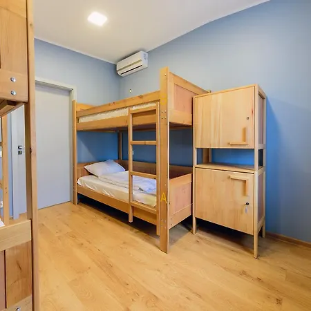 Friday Hostel Odessa