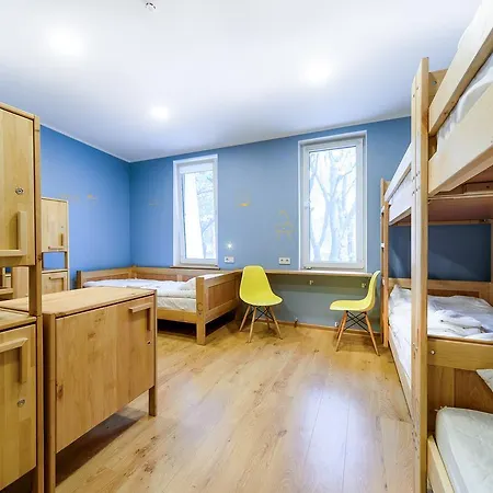 Hostel Friday