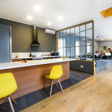 אכסניה Friday אודסה